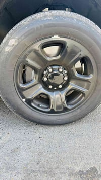 طقم بوليسي حجم 20 زيرو ماماشي تايرات الشركه للبيع السعر 350$ للاستفسار...