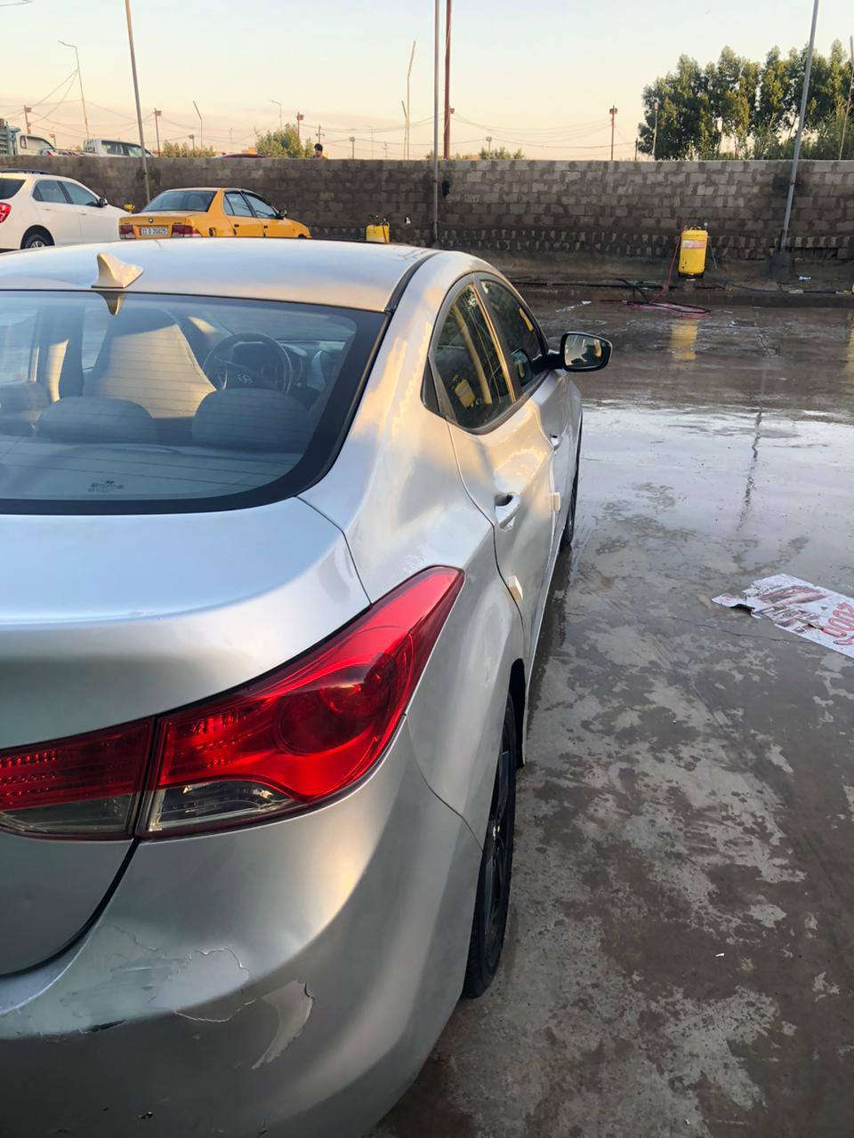 سلام عليكم الإنتر 2012وارد امريكي فتحة مكينة 1800حادثها جاملغ امامي بس لا لغد ولاشواصي مكينة كير خير من الله مصبوغة حزام جماليه السيارة مابيه قطعة مبدله رقم بغداد سنوية للا27ال مكانها كوت مركز المحافظة السعر90 بيه مجال
***********
