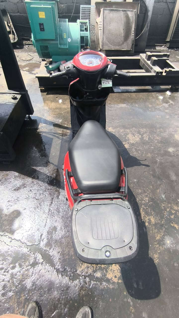 ماطور فول مواصفات ساسوكي ايدريس 120
قوى المحرك 125
ما بي صوت اخرس 
اذا ما 120 تعال رجعو 
***********بي واتس 
سعر 15بي مجال للطيبين
