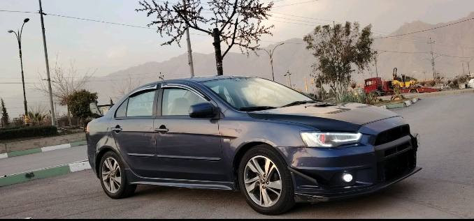 لانسەری قرش،،،2009،،،مەکینەگەورە،20،دەبڵ گێڕ،،،گێڕ لەسوکان،،سوکان ڤۆلێۆم،،دەعامی gtr و بۆنیت ئیڤۆ،،،باڵی بەرز،،،،سێ پارچە،،بێ ناوگرتن،،سەیارەکە ماڵی دۆستە،،سەنەوی 2031 تازەیە،،،،،،نرخی 78،،،،شوێن ڕانیـــە،،ت،،*********** رانية, السليمانية
