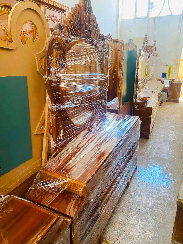 غرفة نوم عراقي 6 باب ملحق طابقين شغل درجة اولى مرتب ضهر جرجوبة توصا احطاطة صاج خارج داخل 
السعر 900  وبيها مجال للطيبين 
رقم الهاتف *********** بعقوبة, ديالى
