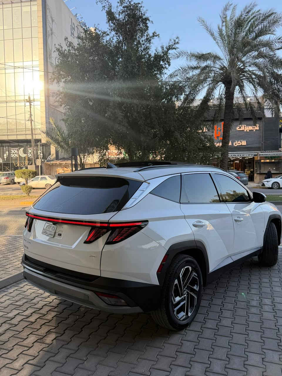 السلام عليكم للبيع توسان 2025 للمتد فول
شاشه جبيره تحكم استيران كامره دوره بصمه 
جلد كشن كهرباء صندوق كهرباء حره بدون رقم
العنوان بغداد زعفرانيه ، الرقم *********** 
السعر 183 وبيه مجال
