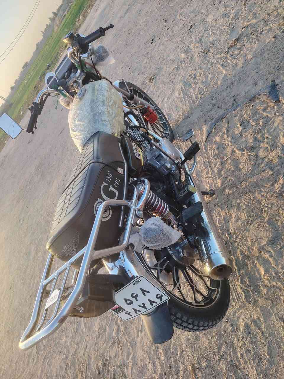 سيفان للبيع موديل 24مكفوله أوراق كامله اخت الجديد. السعر 800وبيه مجال


**إذا كنت صاحب هذا الإعلان وتريد حذفه لأي سبب، رجاءا أرسل رسالة إلى الدعم الفني**