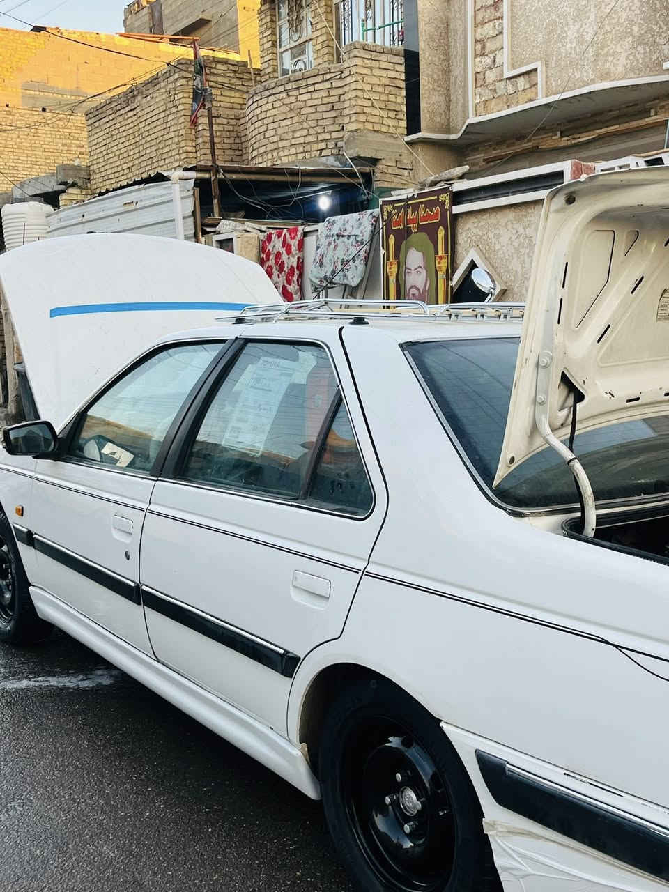 سلام عليكم
بيجو بارص 2018 استلام شركه 
سياره لأضربه ولاصبغ ماعده طخه 
بلباب الخلفي خفيفه كير ومكينه كفاله من كلشي 
سياره ماناقصهه شي 67 وبيهه مجال مامتواجد علنت 
للاستفسار
واتساب ***********
اتصال ‭0773 255 9373‬
