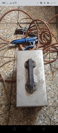 من رخصت صاحب صوره عندي نفس هاي مكينه شغاله او عل فحص سعر 50 مكاني بغدا...