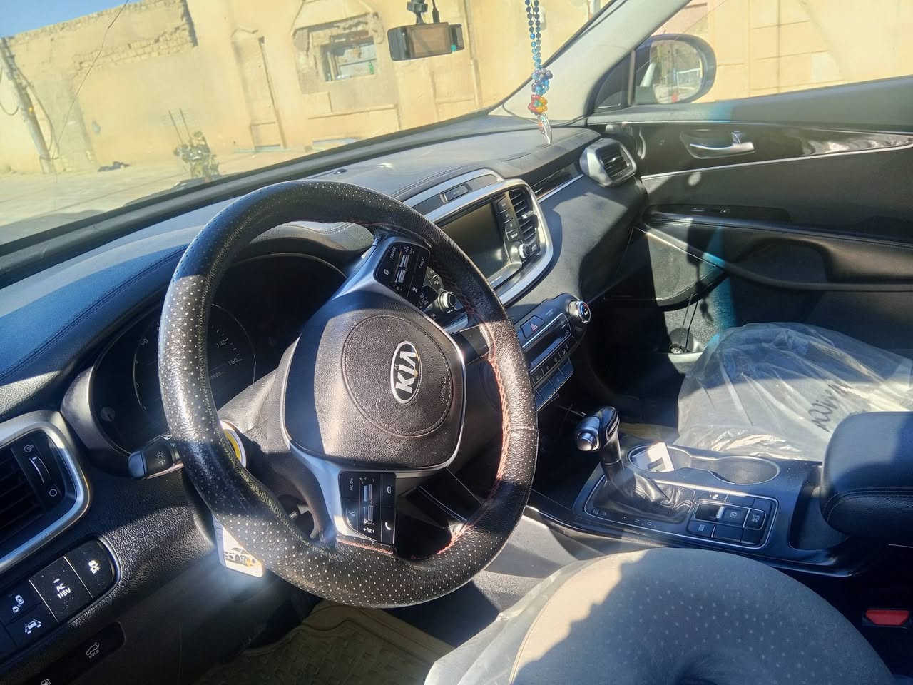 للبيع فقط سورنتو
سورنتو 19وارد أمريكي 1/1 
فول ما يحتاج اذكر مواصفات
حادث دعاميه وبنيد مبدل اصلي
رقم جديد بغداد
مكانها بكربلاء
السعر 200مجالها قليل
للاستفسار ***********
