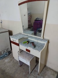 غرفة نوم • أثاث • للبيع