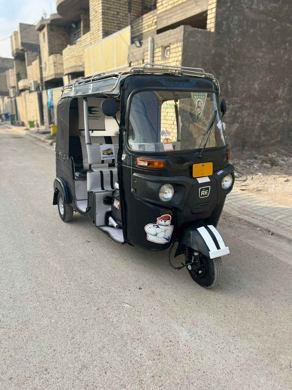 سلام عليكم تكتك لبيع لموديل 2017شهر 10اوراق كاملات تكتك حلوه مال شغل كامله ربع ماذبعليهه سعر 3500وبيهه مجال لمكان بغداد رئاسةلعبيدي رقمي ***********
