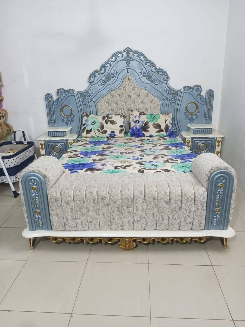 غرفه نوم تركي انجاره للبيع السعر خاص ***********
