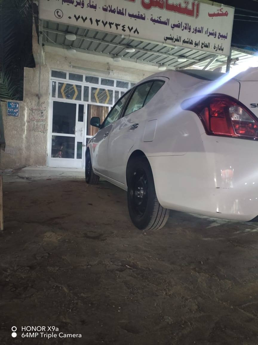 سلام عليكم شباب 
نيسان سني هندي بليتة زركة موديل ٢٠٢٤ 
ماشية ٣٩ الف كفالة ماعدة باب سايق بيها شبرين صبغ فقط 
سيارة بسمي سنوية ل ٢٩ 
ابيعلك ع سونر  سعر ١٢٦ بيها مجال قليل 
مكاني بغداد الزعفرانية 
رقم الهاتف ***********
