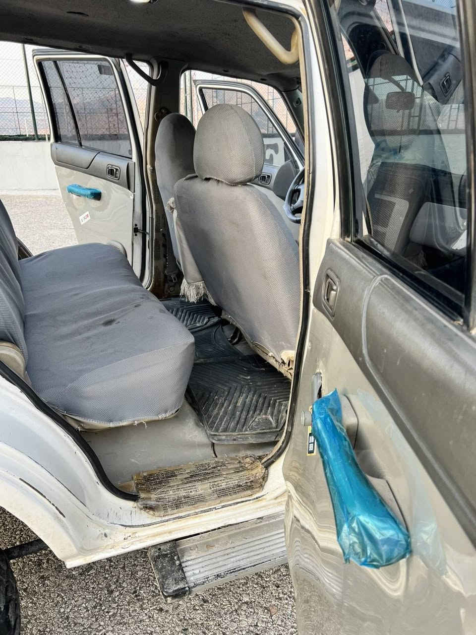 نیسان پاترۆڵ بۆ فرۆشتن و گۆرینەوە.

مۆدیل(2004)ئاڕمــــی پلاستیکی سلێمـــانـــی ناو سپــــی
گێرو مەکینەو ئەکسل و دەبڵ گێرو شانسی ئارم و ئەوەلیات وەگەراو شان داداو بەشەرت سێ پارچەی بۆیاخە سۆنەرم داناوە بێ لێدران ،سەقف و شانی بەشەرت ، ساڵانســـای بیلادی 🎵 نرخی ٦٤ معامەلەیەکی برایانە 
شوێن ڕواندز ــ سۆران 
*********** .واتساپ
***********
