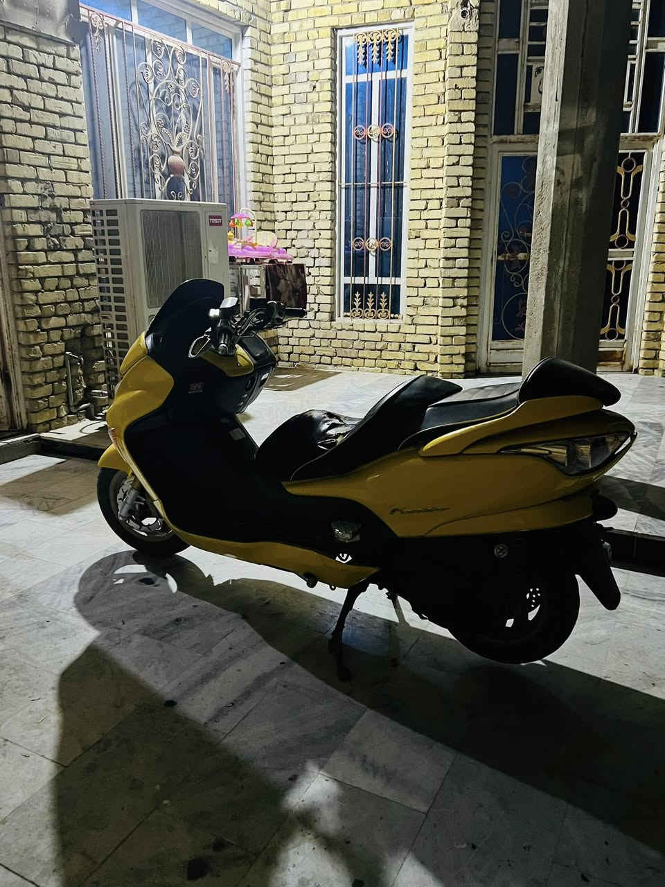 فورزه البيع سعر 900وبيه مجال الشيري درجه اورق درجه شغل ونضيف النتصال عل هاذ رقم ***********
