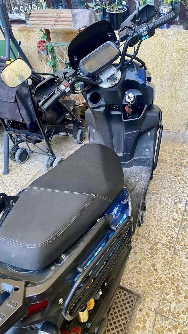 السلام عليكم عندي
دراجه شحن للبيع نوع اباتچي موديل ٢٠٢٥ بطاريات عدد ٦ مسطرة السعر ٩٠٠


**إذا كنت صاحب هذا الإعلان وتريد حذفه لأي سبب، رجاءا أرسل رسالة إلى الدعم الفني**