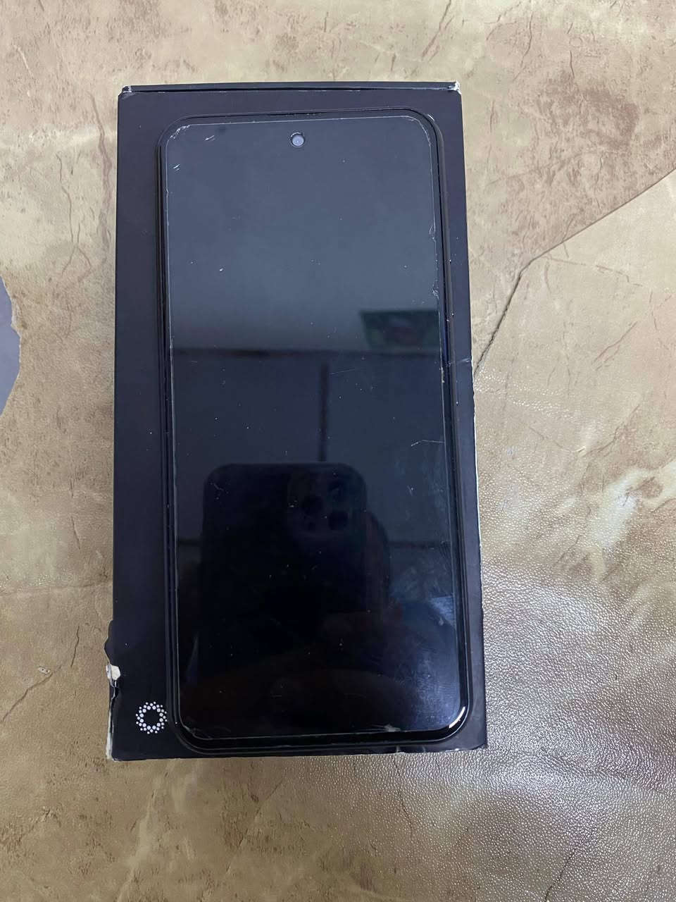 السلام تلفون كوبي بهاذ الشكل السعر 35 الف البصرة الكرمه.


**إذا كنت صاحب هذا الإعلان وتريد حذفه لأي سبب، رجاءا أرسل رسالة إلى الدعم الفني**