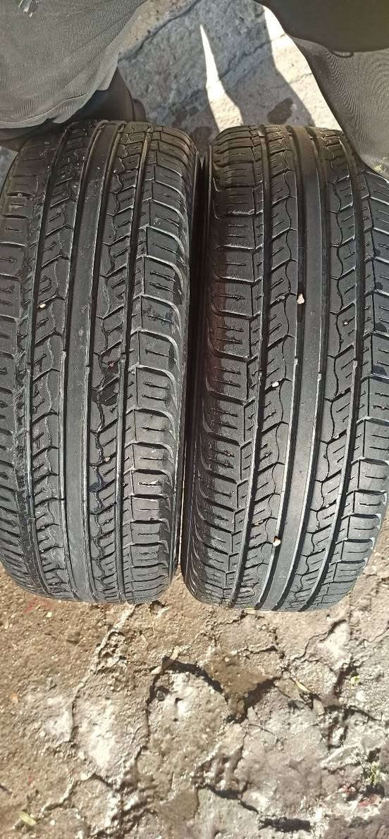 السلام عليكم 
زوج تايرات مستخدم حيل نضيف
185/65/14
شرط جوبلس عواج مابيه
نوعيه ممتازه 
العنوان/ 17 تموز قرب ملعب تموز

السعر 35
***********
