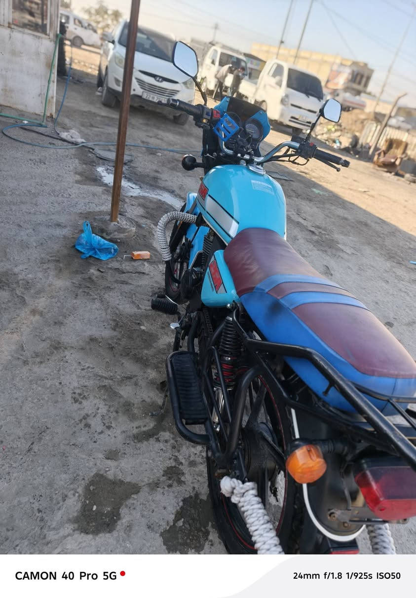 للبيع دايوان موديل 22دخله 23كفاله عامه اوراق سكنر حته وصل معرض موجودسعره 1200محرك 150مانقصه برغي ***********
