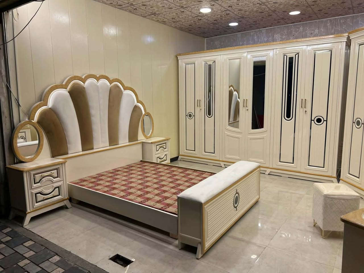 غرفة صاج فصال تركي نجارة عراقية 
السعر مليونين و900
شامل شد ونقل جميع محافظات العراق


**إذا كنت صاحب هذا الإعلان وتريد حذفه لأي سبب، رجاءا أرسل رسالة إلى الدعم الفني**