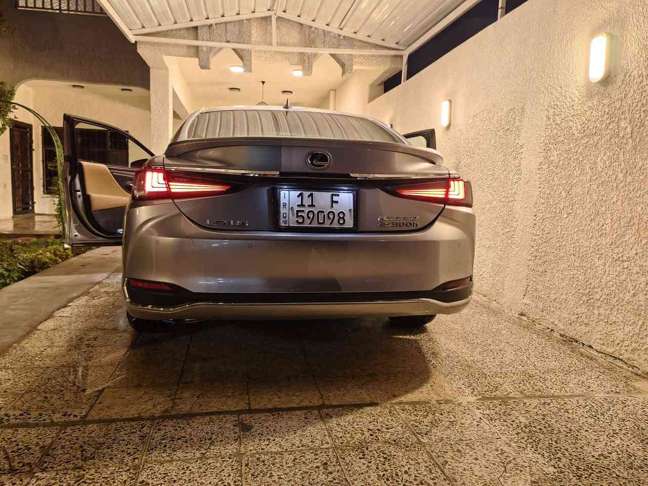 سلام عليكم لكزز هايبرد موديل 2022 es300 سياره فول موصفات كشنات تبريد وتفئه ضرره جاملغ عرقجين قماره 
مكانهه العامرية سياره بيه 4 قطع صبغ تواصل عل رقم فقط سياره ماشيه 6.164الف كيلو غير متواجد عل ماسنجر  

***********
