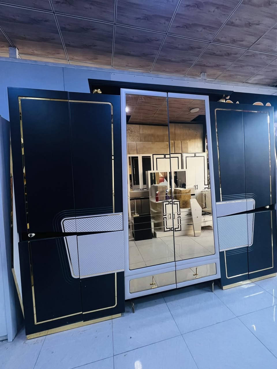 غرفة. تركي. مودرن ثقيل. نضام ابواب. كوالتي. عالي. لون مميز ٩قطع مليون او ١٠٠. واصل. كول. مناطق بغداد


**إذا كنت صاحب هذا الإعلان وتريد حذفه لأي سبب، رجاءا أرسل رسالة إلى الدعم الفني**