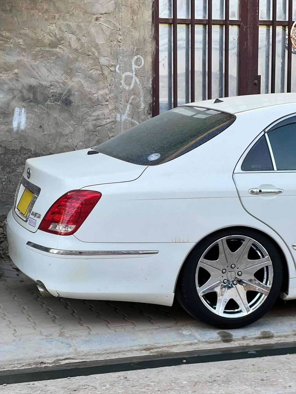 سلام عليكم 
للبيع ماجستا 2004 رقم كركوك قرار 48 مدفوع كمرك باقي بس فلوس الرقم ع المشتري 
السياره كفاله عامه من ضربه و كص 
السياره جوبلس اصل 4 ويلات 
بصمه تشتغيل 
5 بصمات 
8 سلندر 
جنطه شفط 
تبريد ثلج
داخل اسود 
تبريد قطعتين 
اريل امامي 
رادار 
حداديه جديده 
مكينه وكير خير من الله 
تخم تاير جديد 
ويل رياضي مال مارسدس حجم 19
 
السعر 140$ وبيها مجال 
مكان السياره نجف 

***********
