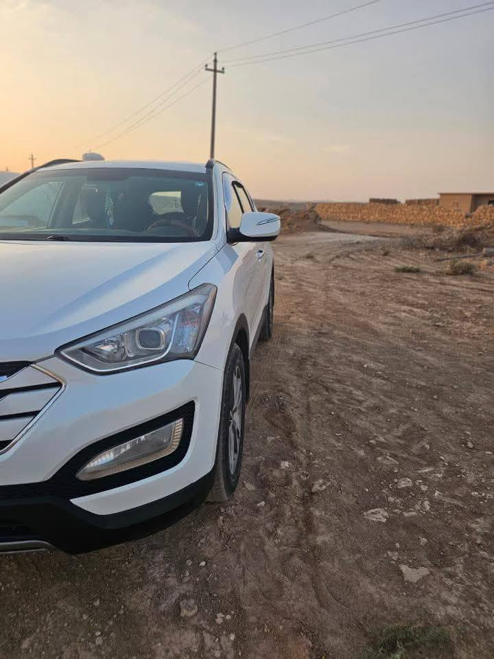 سنتافي
موديل 2014 

بيها صبغ فقط اصبعين اسفل لايت امامي 

والباقي مكفول عن كل شئ 

والرقم أربيل 

مكفول من كلشي سنوية مجدد 

2029 استفسار اكتر اتصال ***********

يصير مروسها مع تويتا سينا
