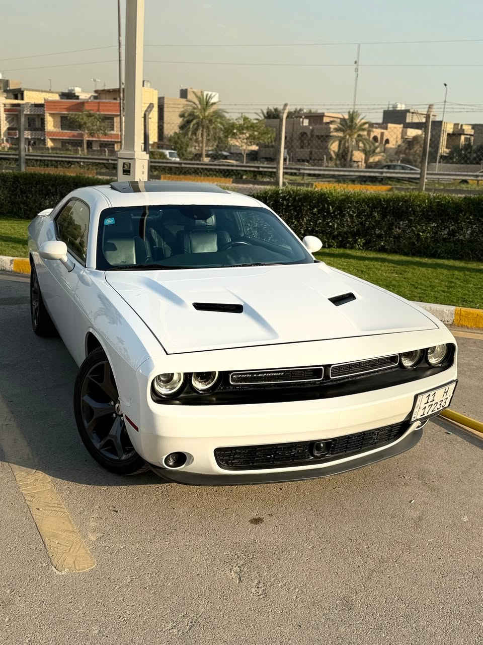 جالنجر للبيع 2018 فول 1/1 v6  حادث خفيف موجود بل صور مكاني بغداد السعر 185$
رقم واتساب ***********
رقم خط ***********

