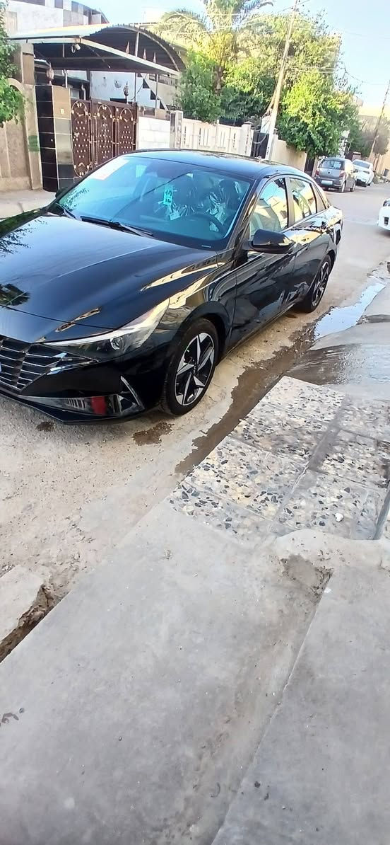 سلام عليكم النتره موديل 2023
مواصفات شاشه منتصل وشاشه كبيره السياره بصمه تشغيل عن بعد توقيف ذاتي 
نقطه عميا رادار امامي رادارات جانبيه سايد بريك بصمه 
كشنات تدفئه 
حادث السياره ربع بنيد صبغ بدون دواخل وبدون ايرباك صور الحادث بلمنشور رقم بغداد السعر 142 
رقم الهاتف ***********
مكان السياره بغداد غير متواجد ع فيس

