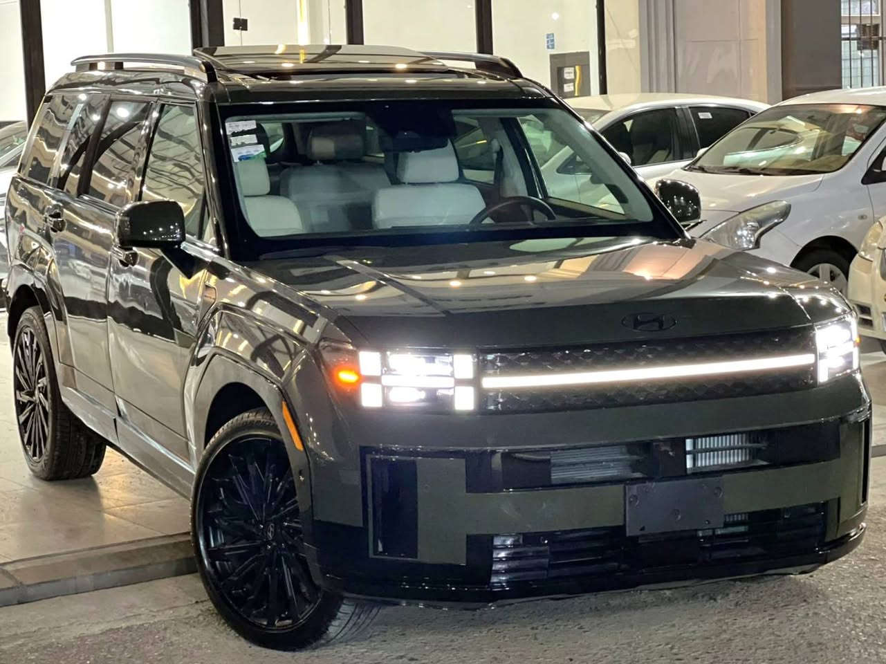 ســــــلام عـــلـیــکـم
هــــــونداي سـنـتـافـي كـلـكرافي فول 
مودیل 2024 شکل جدید
فول فول مواصفات 1/1 
ســعـر : [ 218 ] ورقە فـقط بی مجال
سـیارة بجم خلف كبس شرط 💯
لون مومیز زیـتـونـي
سـیارە بیها جملغ و باب خلفی سبوغ نوص باب سکن ✔
مکانین سخیر تعدیل بارد 
مـاشـیة عشرتالاف بعد ماماشی 
مواصفات فول فول ⬇
بسمة 
بریك بسمة 
دبل بانوراما 
داتاشو امامی
خمس کامرات 360 درجە 
مرایە: رادار + ایشارە + شفت 
داخل لونین زیتونی + کریمی 
داخل لید کامل 
پردات خلفی 
کشینات حار + بارد 
تتفیو تبرید 
کشینات خلفی هیتر 
کیشینات  کامل کهربایی
كشینات جلد 
کشن vip
داخل مـلکی
سبعە راکـب 
شاشە متواصل کبیر
کیج الکترونی 
تلات نیضمات 
نورمان ایكو سبورت 
وایرلیس مبایل 
ستیرین هیتر 
ستیرن شفت
بوابة امامی 
سندوق شفت كهربایی
سقـف شـامـو 
لایت لید LED زینون لادی 
بگلایت لید 
حساسات امامی خلفی 
رادارات امامی خلفی جانبی 360 
ویل کروم
بلاک توپ کولە اسود  
تربرید تلات قتع 
بعد بیها هوای مواسفات 
عنوان اربیل داخل معارض 
*********** واتساب فایبر 
*********** کورک فقط
