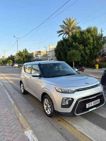 كيا صول موديل2021 فئة S مكينة 2000 دوش حادث سطحي مقدمة البنيد تكحيل وصبغ في العراق جاملغ خلفي وباب خلفي أيمن  بدون دواخل بسبب شخوط فقط مواصفاته كشن كهرباء ردار نقطة عمياء 3 وضعيات قيادة تحكم ستيرن شاشة كبيرة رقم أربيل بسمي هزة جديدة ماشية 46 ميل السعر 140 وبيها مجال مكاني بغداد الكرخ للاتصال***********
