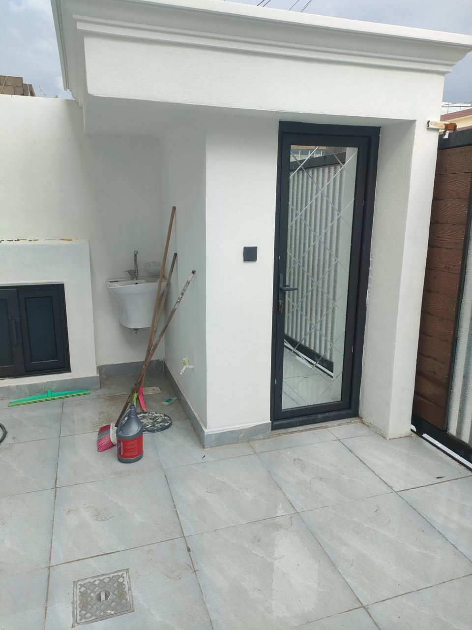 دار للبيع  كركوك حي الاسرى مفقودين 
قرب جامع حق المبين 

المساحة 100/م
البيت زيرو 🏦
السعر 126💵
مكتب ليث للعقار سايدين حي العسكري قرب سنترا الزوراء اتصلو وتدللون 🌐🌏
☎️***********ابو رفل 
☎️***********ابو رفل 

1️⃣ يوجد بيوت  للبيع  سكني تجاري🏭
2️⃣ يوجد اراضي للبيع سكني زراعي🏡

🔹 نستقبل كافه العروض التجاريه والسكنيه 
🔹وعروض الايجارات على مدار 24 ساعه
