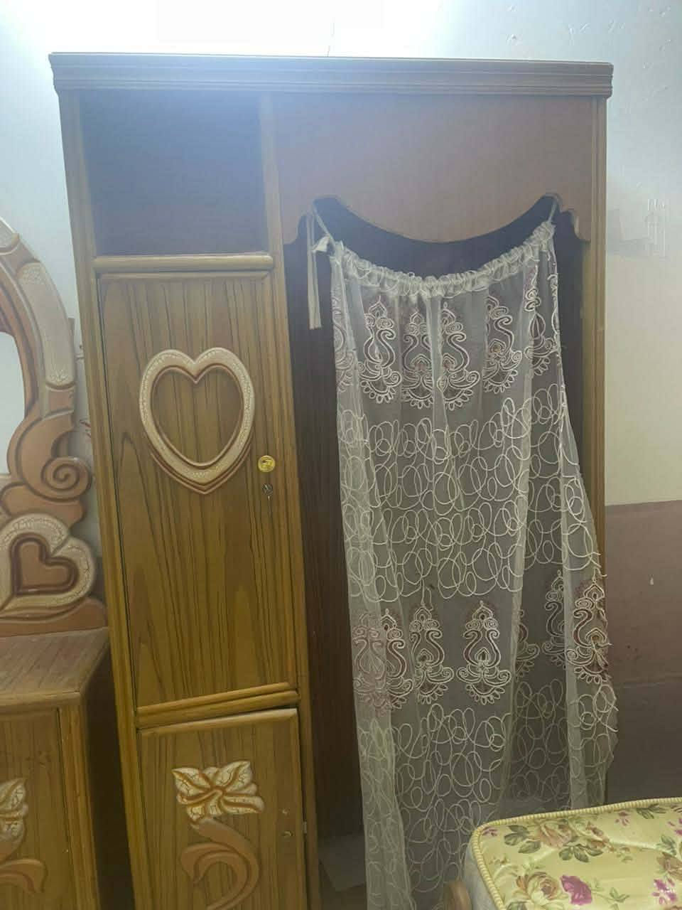 السلام عليكم البيع 
غرفه خشاب ب٥٠٠ وبيها مجال 
كاونتر ب٢٢٥ وبي مجال 
وتخم قنفات ب٢٥٠  وبيهم مجال 
وبوفيه جديده تسگام ٢٥٠ قفل 
للاستفسار مراسله الصفحه


**إذا كنت صاحب هذا الإعلان وتريد حذفه لأي سبب، رجاءا أرسل رسالة إلى الدعم الفني**