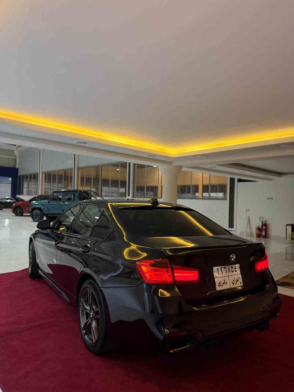 BMW 328i   2016
محرك ٤ و توربو المرغوب
سياره فول فول موصفات
سلايت
كشن خزن
كشن جلد و هيتر
بصمه
لايتات امامي و خلفي ليد
داخل اصفر
سياره بها ٣ قطع صبغ
جاملغ و بوند + جاملغ خلفي
كير محرك  شرط
تحويل غرامات شرط
عليها غرامه  ١٣ ورقه ينزل من السعر
سعر السياره ١٤٨ ورقه و مجال 
***********
للبيع او المراوسه فقط سيارات رقم شمالي دهوك, العراق
