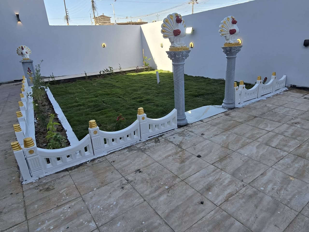 عمل ديكور حديقة او شلالات  حسب الطلب
وتزيين الحديقة وزراعتها بالثيل الطبيعي وشتلات الزينه 
مع اضافة الاسمدة والمبيدات قبل وبعد العمل 
للتواصل 
ذي قار / الرفاعي
***********واتساب
