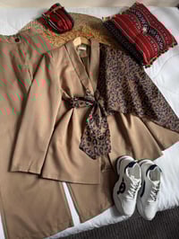 طقم قطعتين • خامة هوريم دابل تركي • مقاسات 38-46