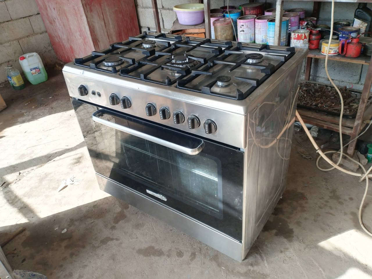 سلام عليكم
طباخ  نوع جيرمني صناعة الماني السعر 250 الف العنوان نعمانية سوق المسقف سوق ابو عظيم محل ابو جبار البصراوي *********** @إشارة
