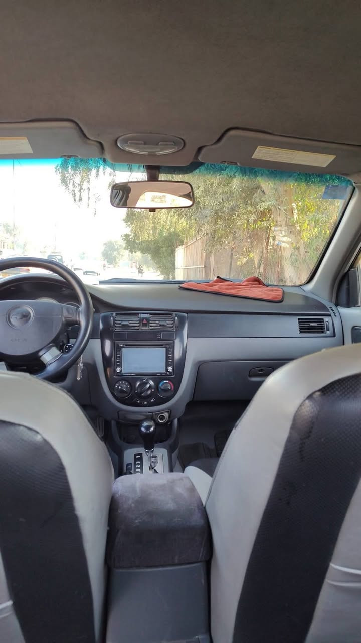 السلام عليكم اوبترة 2011 سياره كير مكينه كهربائيات شرط  بيه طخه بلجاملغ الخلفي  السياره جاهزه مناقصه برغي الياخذه ميصرف عليه الف  رايده ب58 
*********** 
بي وتس السنويه بسمي هيئة وغرامات تاخذ جاز مصفره
