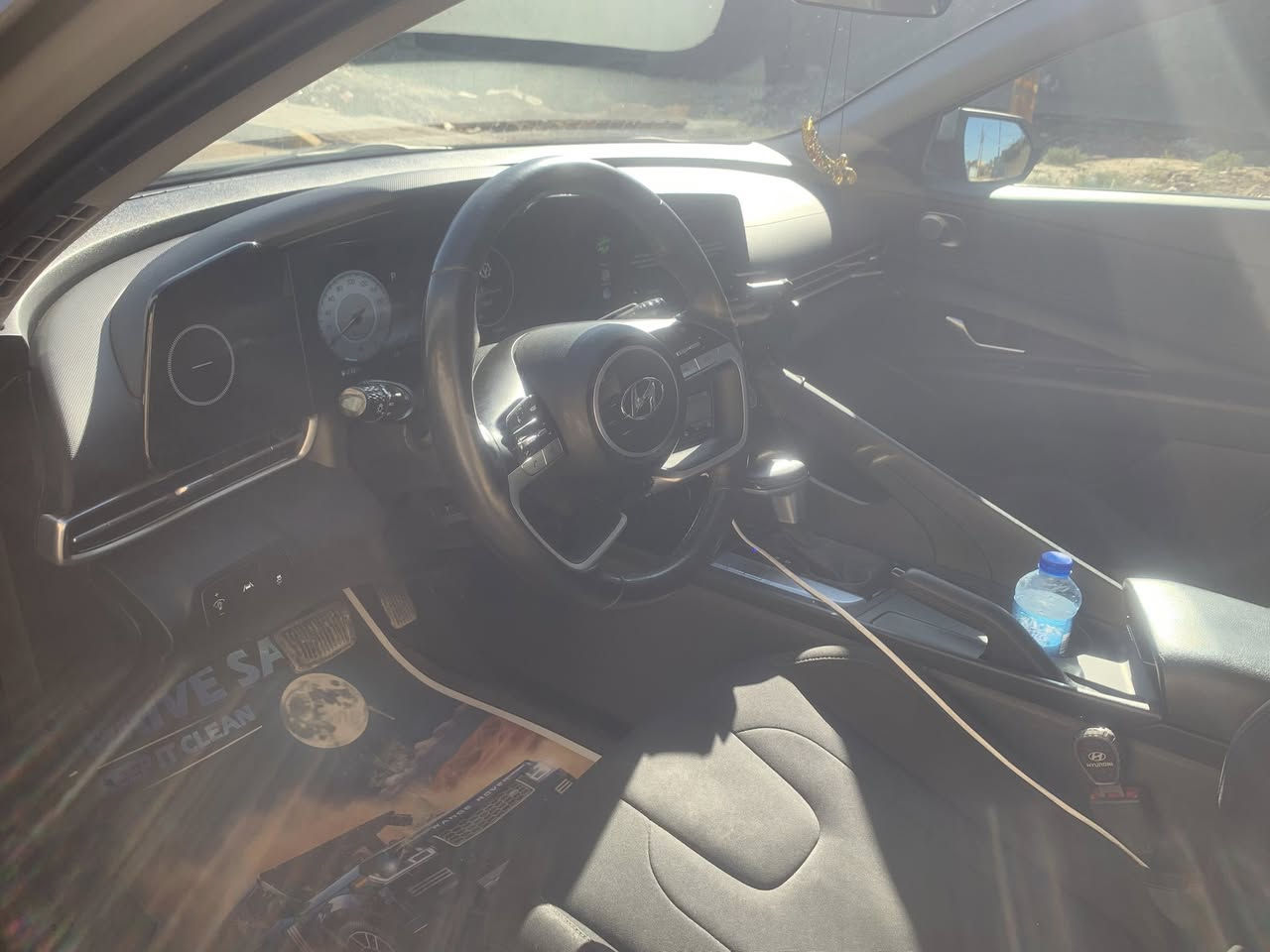 النترا 2023 وارد امريكي ليميتد 
فول فول مواصفات سلايد فتحة سقف 

لون: سمنتي مميز مواصفات فول ١/١
محرك: 2.0 دوش
العداد: 132

المواصفات 
1.فتحه سقف 
2.كرسي السائق كهرباء 
3.الكشنات الاماميه تدفئه 
4.رادار امامي 
5.رادارات جانبيه 
6.رادار خلفي 
7.تحديد مسار 
8.كروس سرعه 
9.سياقه ذاتيه 
10.اوتو هولد 
11.ثلاث انضمه قياده 
12.مانع انزلاق 
13.سايد بريك كهربائي 
14.سستم صوتBose
15.بصمه تشغيل
16.اناره مخفيه داخليه
18.كامره خلفيه
19.شاشه العداد ديجتل
20.شاشه كبيره 
21شحن واير ليس
نوافذ شحن USB
مكفول كفاله عامه 
فقط جاملغ امامي مصلح ما مبدل فقطً مصلح ضربه خفيفه ما عابره ابد 

للاستفسار اكثر الاتصال ع رقم 
***********
