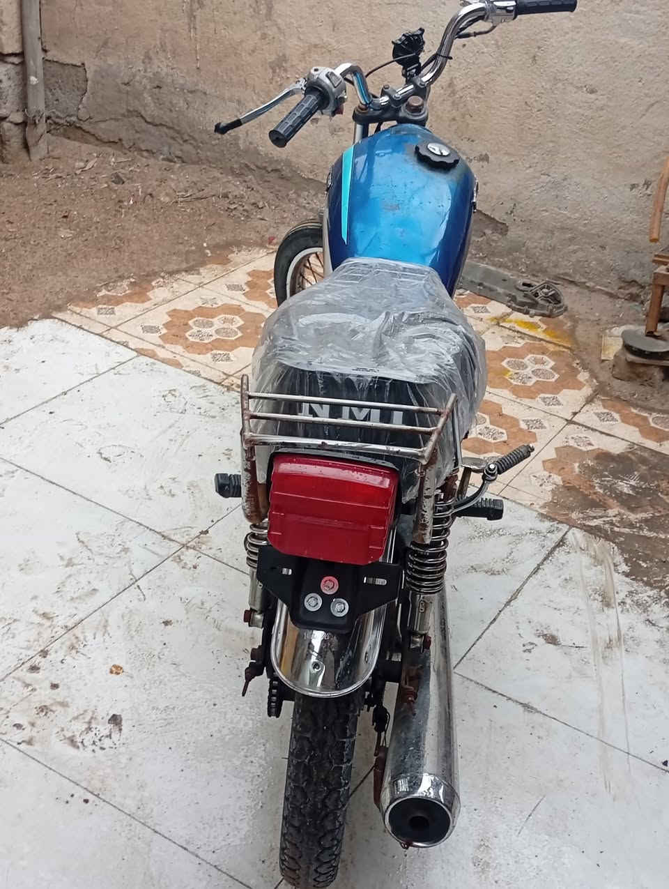 دراجه ايراني محرك ما مفتوح للبيع ادوات سعر 350 وبيه مجال قليل مكاني ابي الخصيب ***********
