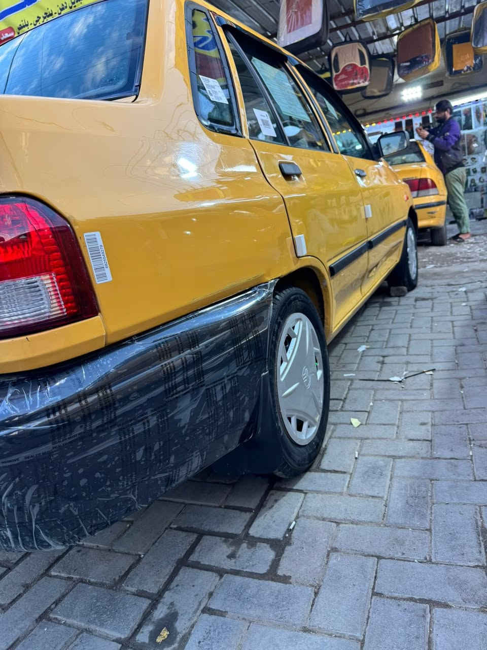 سلام عليكم 

سايبا 2013رقم بغداد الماني سنوية مصاقطة مكفولة كير مكينة صدر تبريد تخم تاير مصفرى هيىة وغرامة شرط تحويل شواصي نضاف بيهة فقط جاملغ مبدل بدون دواخل السعر 31بيهة مجال ‏***********‏ مكاني بغداد البياع
