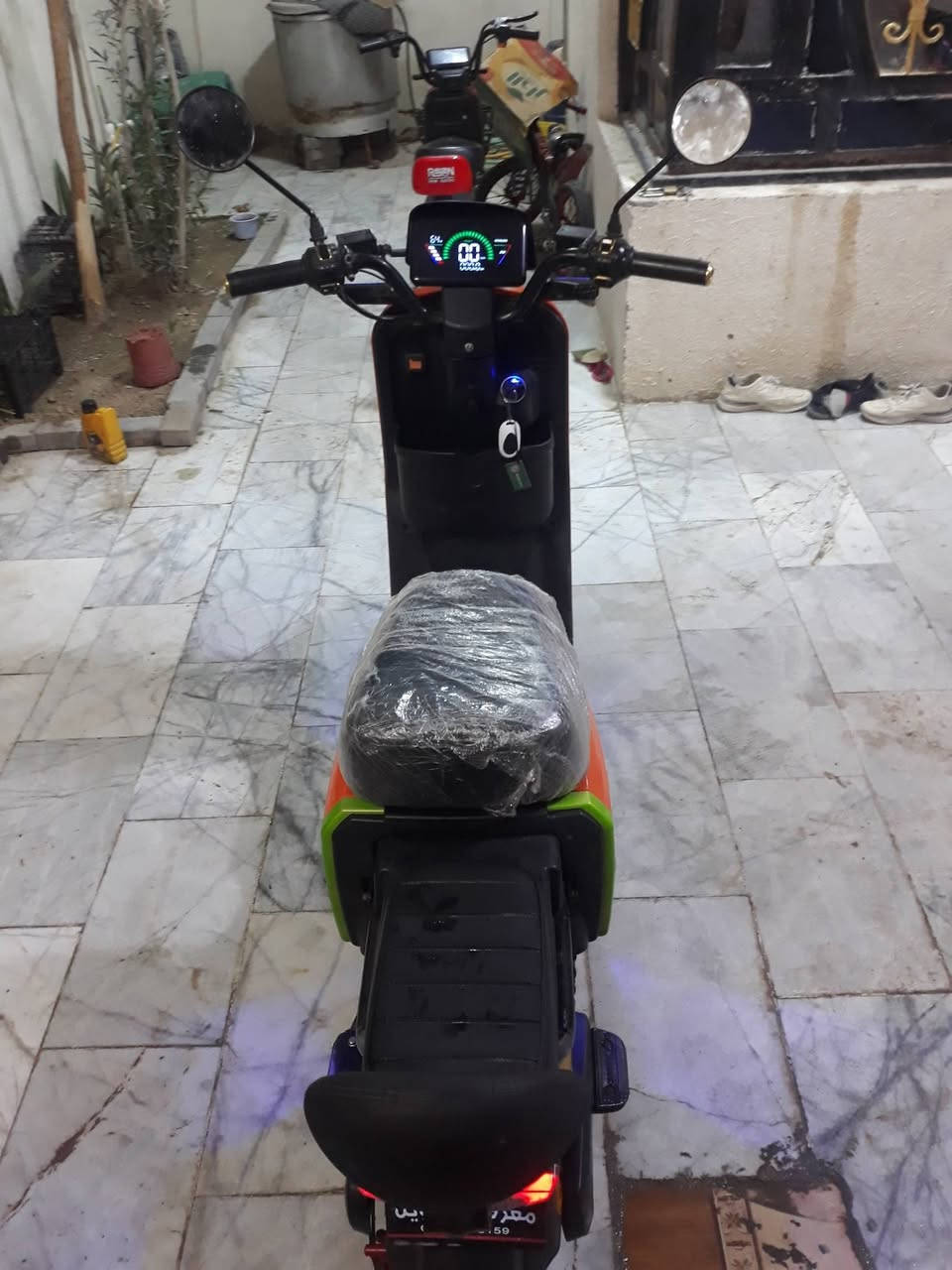 السلام عليكم دراجة شحن R11 الدراجة جديدة بمعنى الكلمة مديل 2026 استعمال قليل من لبيت للمدرسة فقط الدرتجة جديدة بطاريات كبار ونلي 32  امبير ملف 2000 نحاس اصلي وحقيقي تمشي 109 وحقيقي 80 او 85 الدراجة نضيفة السعر 625 وبيهة مجال حك الجية وترهم مراوس مكاني ابو الخصيب ***********
