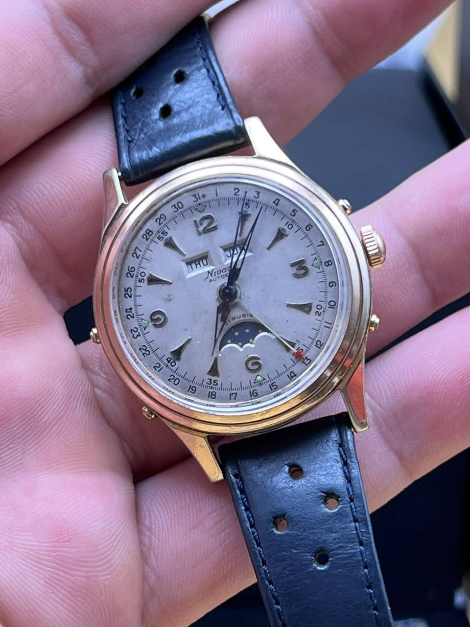 السلام عليكم ورحمة الله وبركاته 
#اعلااااااااان #مزاااااااااد
اخوان الكرام التقيكم اليوم الساعة #الحاديه_عشر#١١:٠٠ #مساءا من على صفحتي الشخصية ببث مباشر لبيع الساعات #الخفيف و #الوسط و #الثقيل ... فقرة #الصفر موجودة واوامر بيع #جدا_طيبة 
يرجى مشاركة المنشور وارسال الاعتماد من الآن ... اتشرف بحضوركم وحياكم الله


**إذا كنت صاحب هذا الإعلان وتريد حذفه لأي سبب، رجاءا أرسل رسالة إلى الدعم الفني**