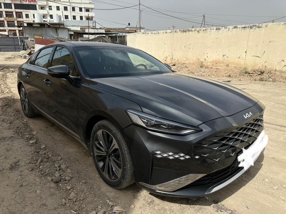� للبيع: كيا K8 موديل 2023 فل مواصفات 🔥

سيارة Kia K8 2023 للبيع بحالة ممتازة جداً، استعمال شخصي ونظيف.
📌مكينه 1600 تيربو هايبرد يعني سريع ✈️وقتصادي 
📌 الموديل: 2023
📌 الممشى: 54 ألف كم (قابل للزيادة)
📌 اللون: رصاصي طوخ
📌 المواصفات: فل مواصفات عدا بانوراما
📌 الحالة: نظيفة جداً 
📌تبريد ثلج 

✨ المميزات:
*فول واحد ع واحد اعلئ موصفات بل k8 عدا البانوراما 
* مساج كرسي السائق 
* كاميرات 360°
* حساسات أمامي وخلفي
* تشغيل بصمة + تشغيل عن بعد تمشي وترجع بلبصمه 
* شاشات كبيرة + Apple CarPlay / Android Auto
* تبريد وتسخين مقاعد
* رادار + نظام المحافظة على المسار
* كراسي جلد فاخرة
*بعد بيه هواي موصفات مينعدن 

🚗 السيارة استخدام شخصي، مريحة جداً بالسفر وثابتة بالطريق
💰 السعر: (165 ورقه / قابل للتفاوض)

📞 للتواصل: (***********)
📍 الموقع: (الديوانية )
