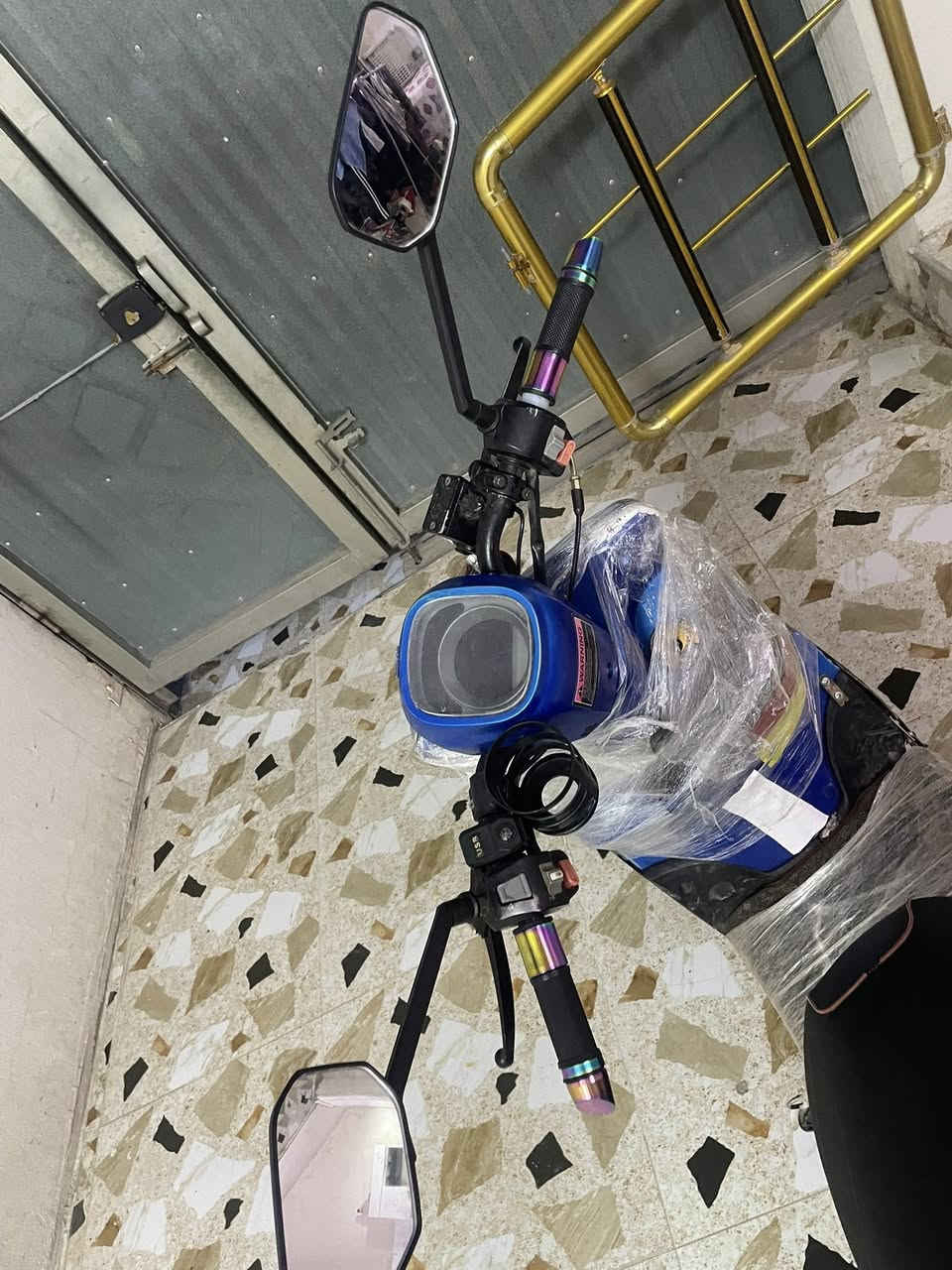 سلام عليكم ماكس بوليسي موديل 2024 دراجه مكينه بلادي ممفتوح كابريتر بلادي مابيه كلشي
بلاد مابيه اي نقص اشاير عداد مال بانزين سعر 450 وبيه مجال مكاني الواسطي ***********
