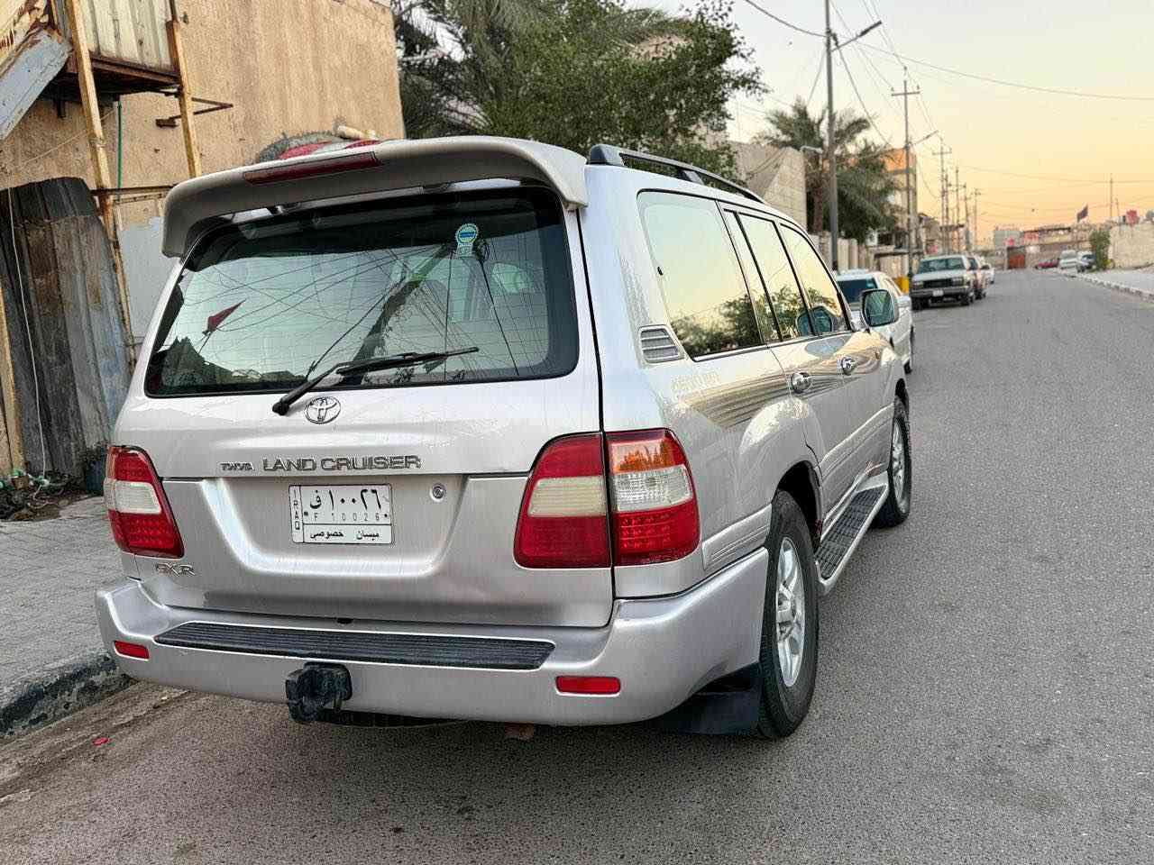 لاندكروز موديل ٢٠٠١ رقم ميسان راعيه بالبصره تتحول بالبصرة مكفوله من الضربه والصبغ عدا المدكر الأيمن الأمامي مصبوغ فقط كير اوتماتيك مكينه ٦  سلندر حداده وتخم تاير السياره جداً نظيفه السعر ١٢٥ ورقه سياره كلش حلوه لستفسار اكثر *********** البصرة, العراق
