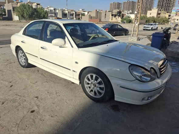 السلام عليكم 
للبيع سوناتا وفود ٢٠٠٥ رقم بغداد جديد مشروع وطني و سنوية جديدة كير و مكينة خير من الله و محرك ٦ سلندر و مصبوغة عام السعر ٦٢ ورقة و بيهة مجال مكاني بغداد و اي استفسار ***********
