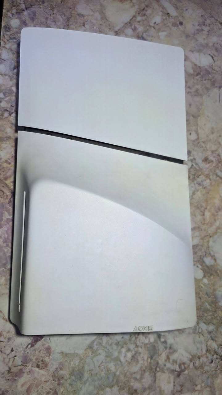 السلام عليكم PS5 للبيع أوربي 1TB
مع الملحقات كيبل HD ، كيبل كهرباء ، جوستك، سلم 

النظافة 100% الجهاز ما مفتوح 

السعر 650 الف 

اتصال على الرقم ***********

العنوان بغداد شارع السعدون قرب ساحة النصر
