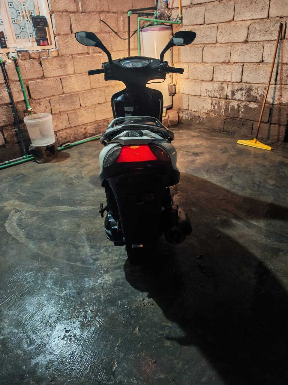 ماكس ياماها 140 شلعه معدل نكره سلف وهندر بل وقت دراجه نضيف شخط مابيه دراجه كلها بلاديه اوراق. مكاتبه بيه 650 وبيه مجال مكاني بغداد مشاهده رقمي الاستفسار *********** بي واتساب
