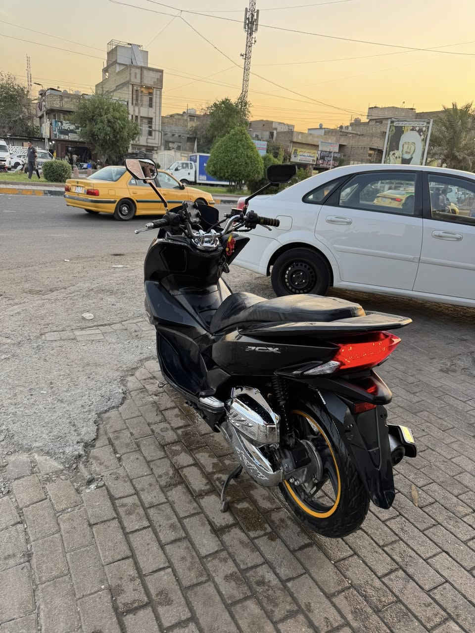 سلام عليكم pcx الجيل الثاني للبيع دراجه تخبل شلعه ومعدل مكينه 125 
مكاني بغداد بلديات سعرهه 1350 وبيه مجال مستعجل علا بيعته 
***********
