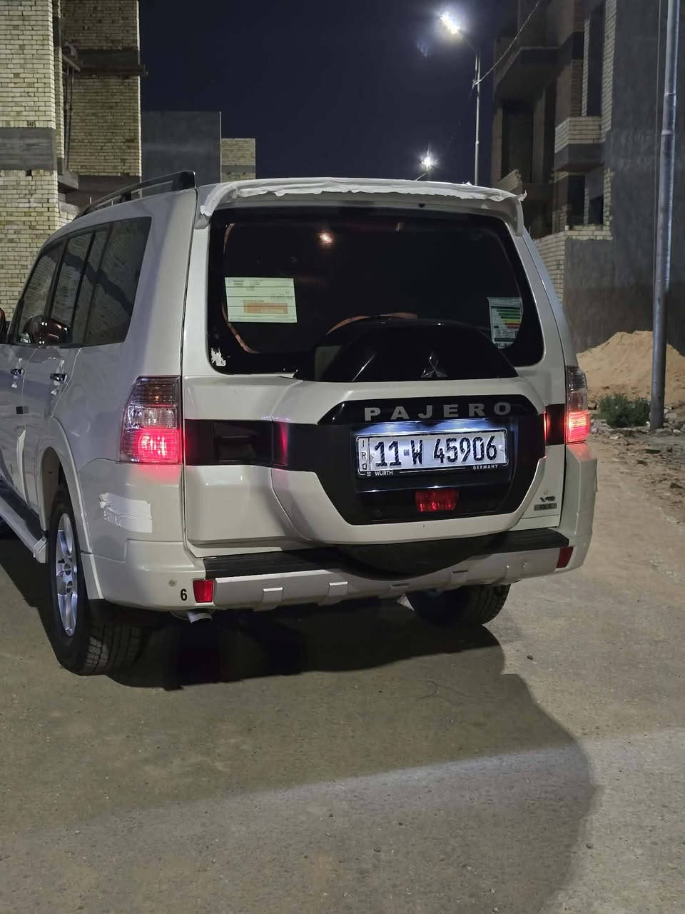 بسم الله الرحمن الرحيم
رمضان كريم عله امت محمد اجمعين 
اللهم صل على محمد وال محمد
سياره باجيرو للبيع موديل 2015 باسمي شخصا السياره ماشيه 53,000 اخت الزيرو سياره كفاله عامه مكينه3:50حبتور فول
 مواصفات للاخير ومواصفات الحبتور معروف سياره جديده بمعنى الكلمه مكان بابل السعر 197 مقابل التفاوض للاستفسار يرجى الاتصال على الارقام التاليه ***********
