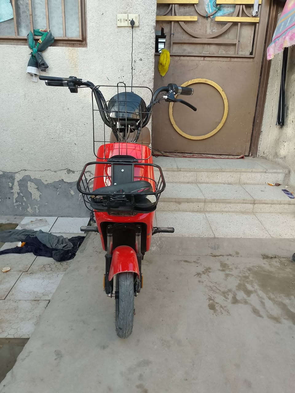 سلام عليكم باسكل شحن سرعه 60 حجم 14 باسكل نضيف واستعماله يومين من ماخذه السعر خاص الرقم على هذه ***********
